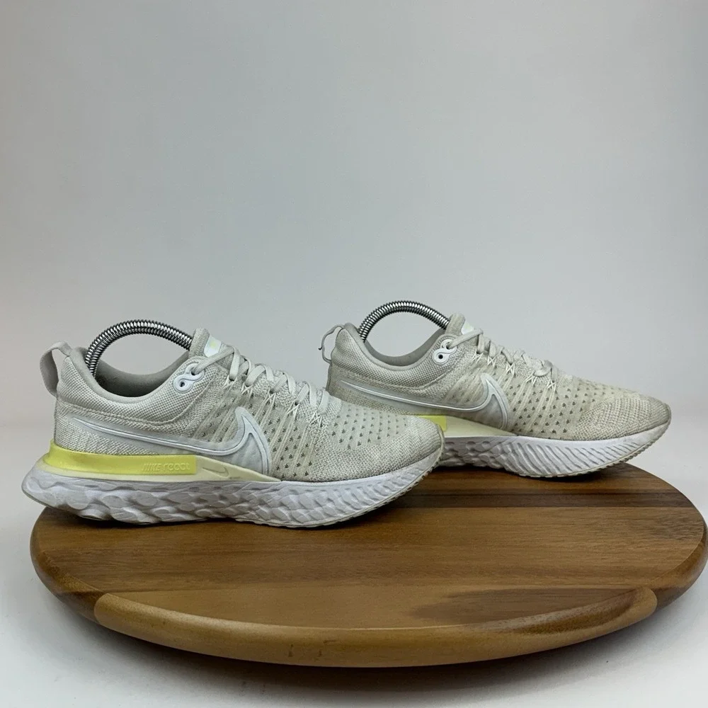 Womens Nike React Infinity Run Flyknit 2 White Light Citron Running Shoes Size 9